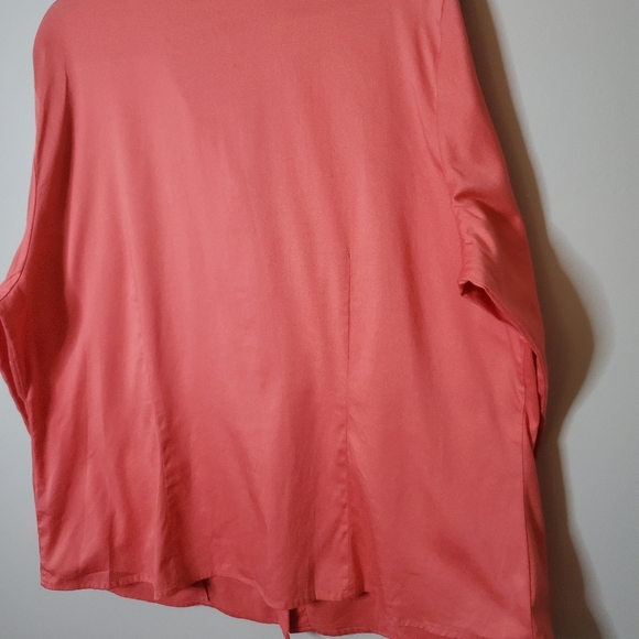 Dressbarn | 18 | 20 | Vibrant Button Up Blouse - Picture 7 of 10
